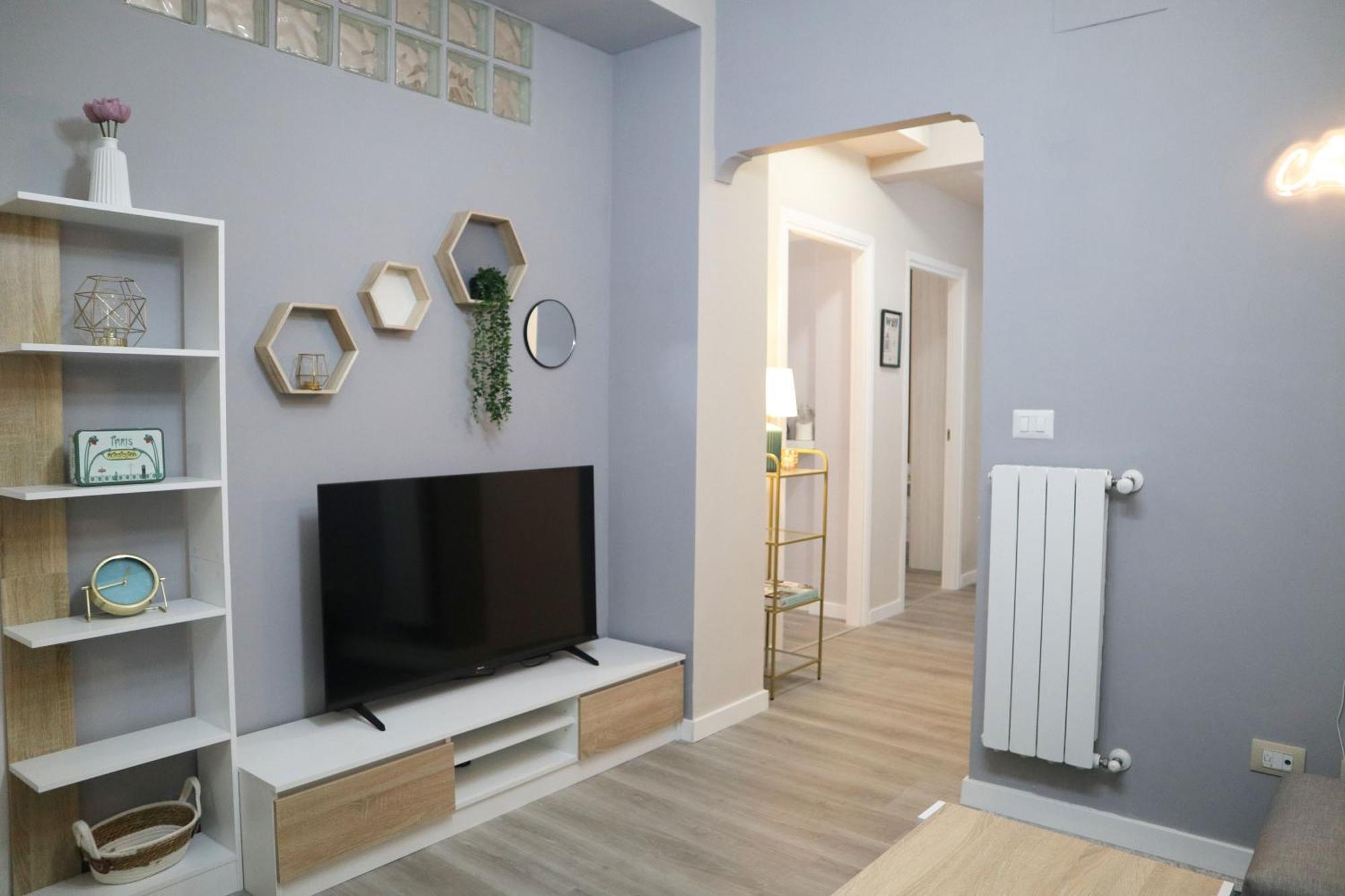 Sara'S Home - Modern Apartment Near Metro, Perfect For Families And Groups In Рим Екстериор снимка