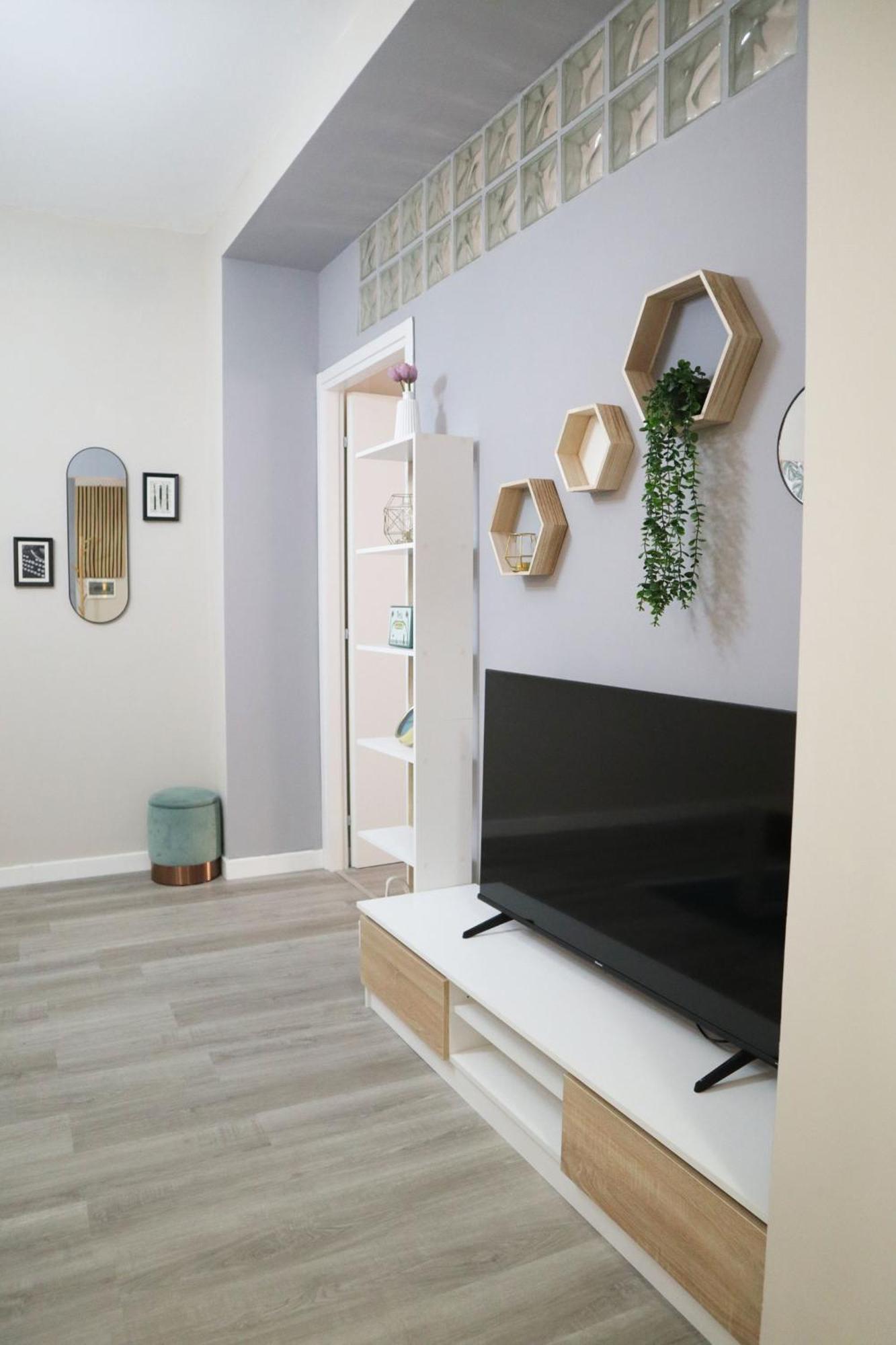 Sara'S Home - Modern Apartment Near Metro, Perfect For Families And Groups In Рим Екстериор снимка